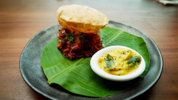 Prawn Sukka with Banana Bread, Tempered Rice and Mango Pachadi